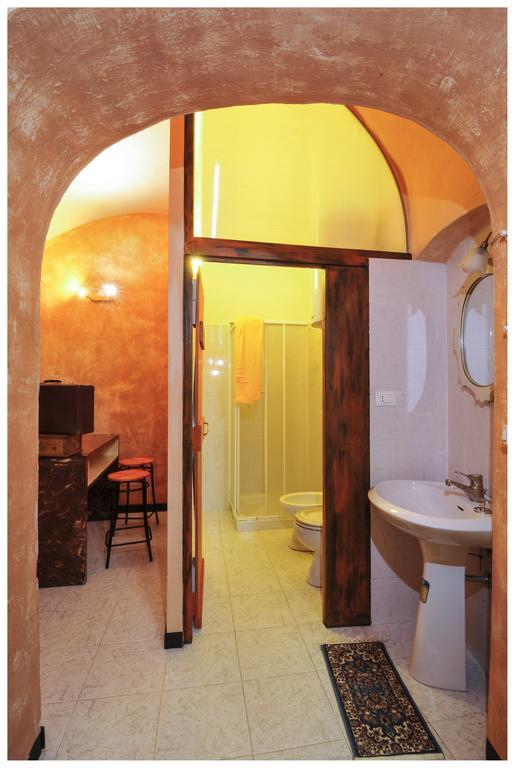 B&B Au Caruggiu Ceriale Szoba fotó